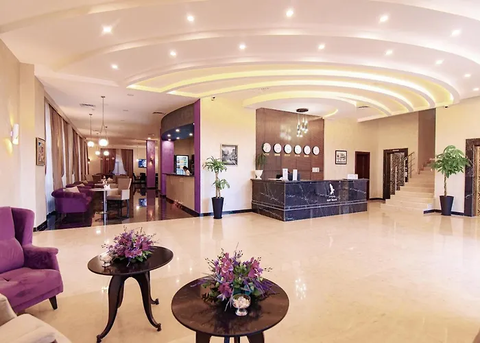 East Palace Hotel