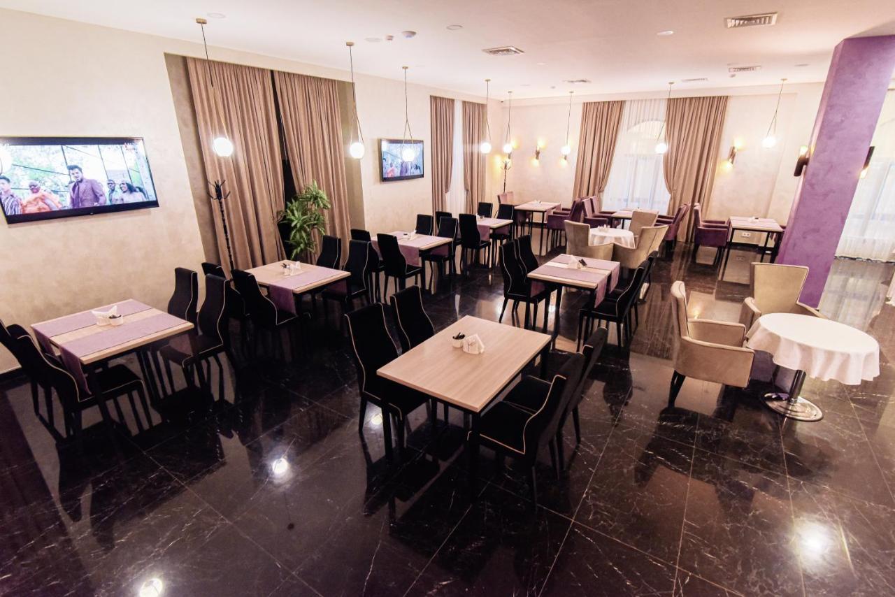 Otel East Palace 4*